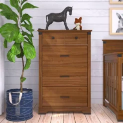 Child Craft Redmond 4 Drawer Chest - Coach Cherry