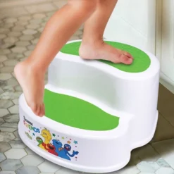 Sesame Street 2-Tier Step Stool -Baby Trend Store GUEST 7b3d765a 72e7 4681 9541 28a5736e03f2