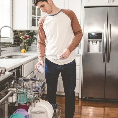 Lansinoh Baby Bottles For Breastfeeding Babies With 3 Slow Flow Nipples (Size 2S) - 5oz/3ct 10 Lansinoh Baby Bottles For Breastfeeding Babies With 3 Slow Flow Nipples (Size 2S) - 5oz/3ct - Image 8