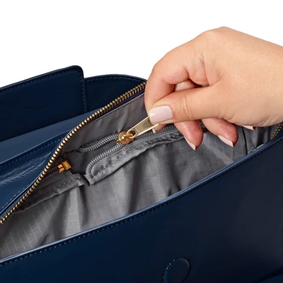 JJ Cole Vegan Leather Brookmont Backpack Diaper Bag - Oxford Navy 11 JJ Cole Vegan Leather Brookmont Backpack Diaper Bag - Oxford Navy - Image 9